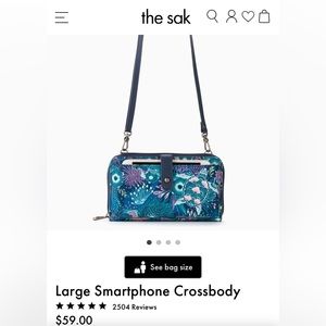 NWT! Sakroots Large Smartphone Crossbody in color “Royal Blue Seascape”
